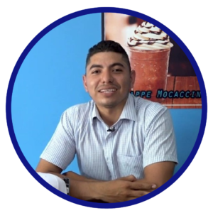 Rafael Cantillano IMMSA Cofradía “Yo tuve la visión de emprender, FINDE me tendió la mano. Lo más importante es que me brindaron la asesoría financiera de cómo debía administrar el dinero en mi negocio” Rafael Cantillano IMMSA Cofradía “Yo tuve la visión de emprender, FINDE me tendió la mano. Lo más importante es que me brindaron la asesoría financiera de cómo debía administrar el dinero en mi negocio”