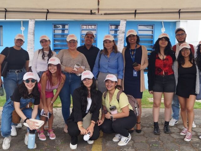 Estudiantes uam visitan FINDE